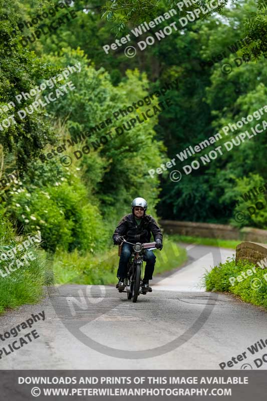 Vintage motorcycle club;eventdigitalimages;no limits trackdays;peter wileman photography;vintage motocycles;vmcc banbury run photographs